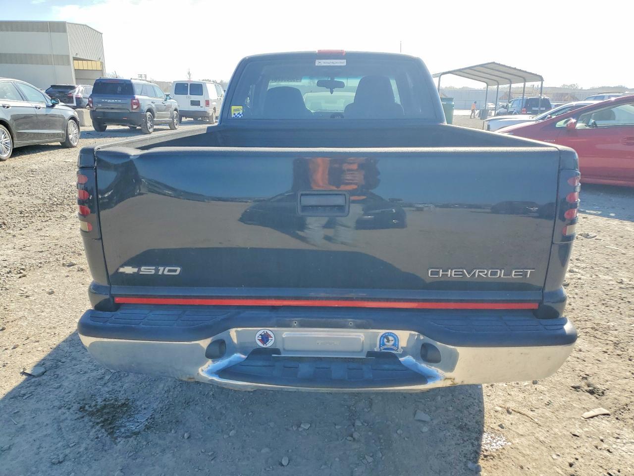 2000 Chevrolet S Truck S10 - Image 6