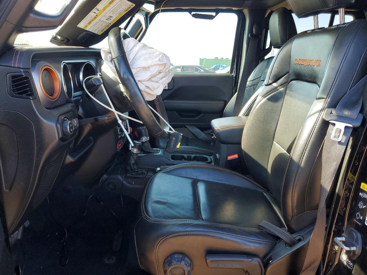 2022 Jeep Gladiator Mojave - Image 7
