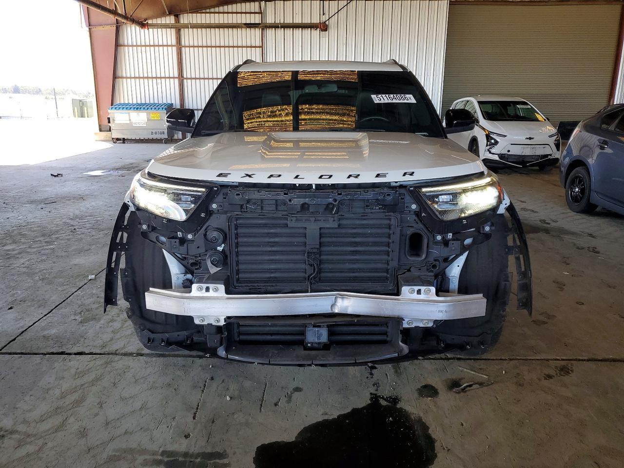 2022 Ford Explorer St - Image 5