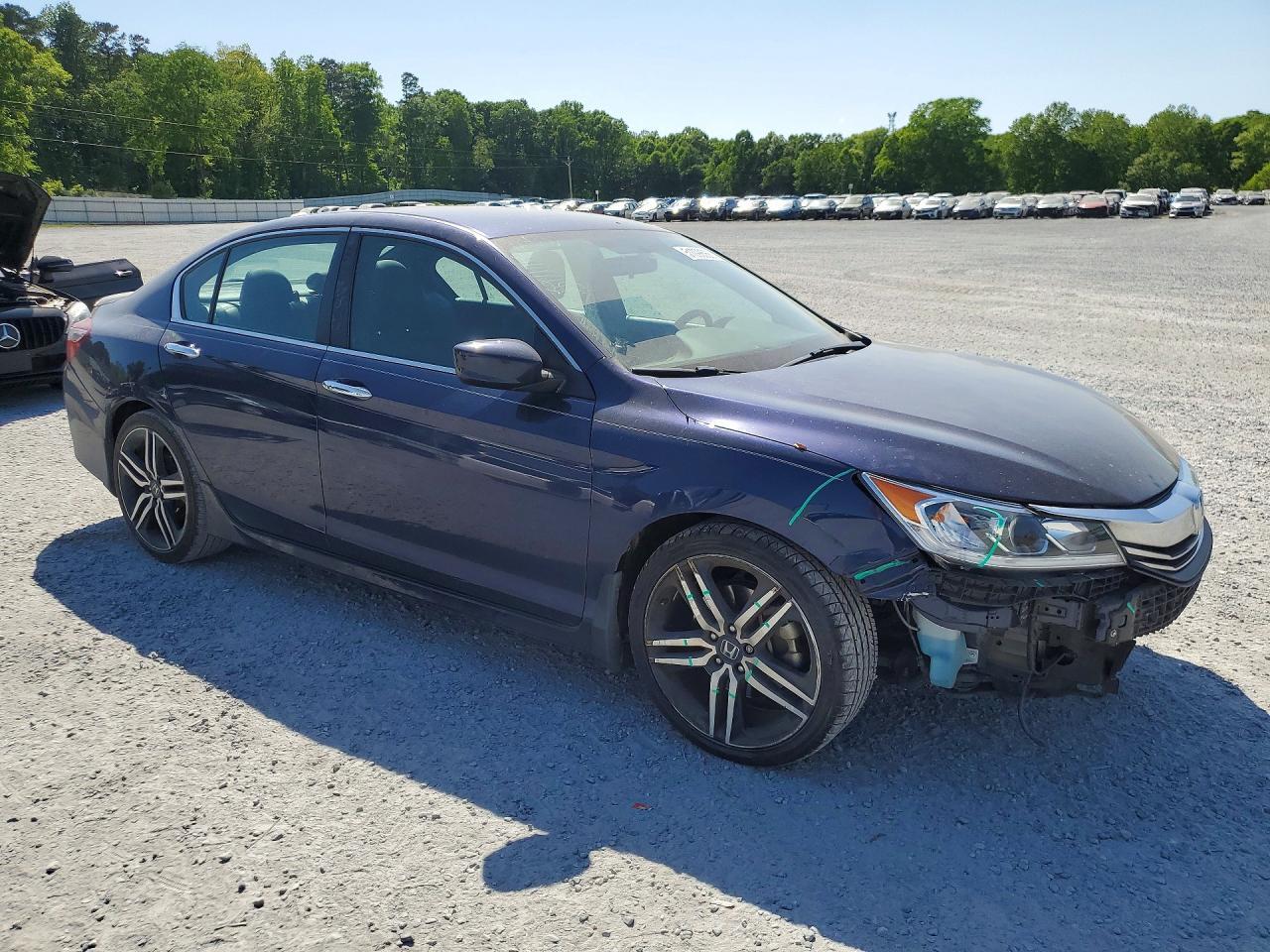 2016 Honda Accord Sport - Image 4