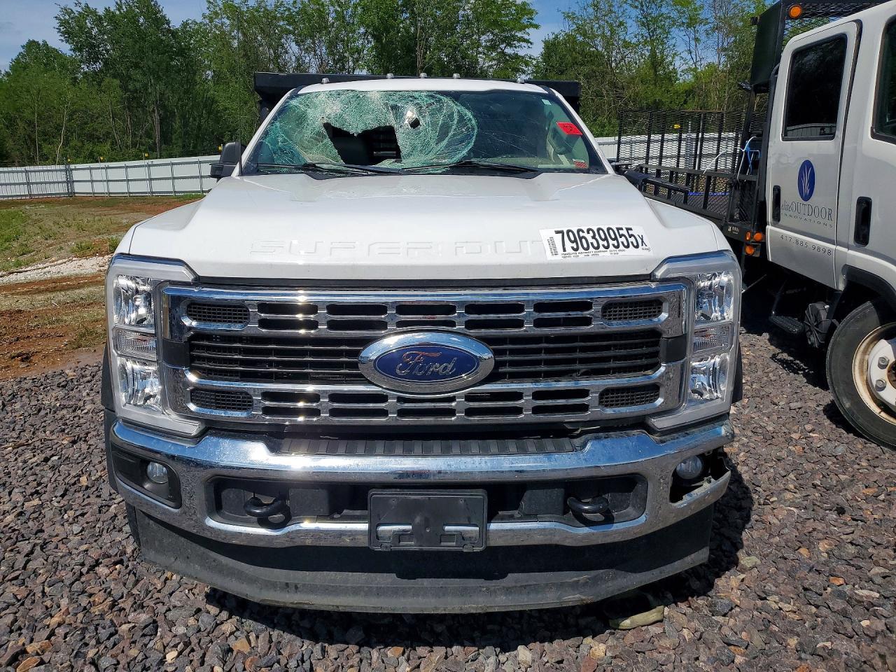 2023 Ford F550 Super Duty - Фото 5