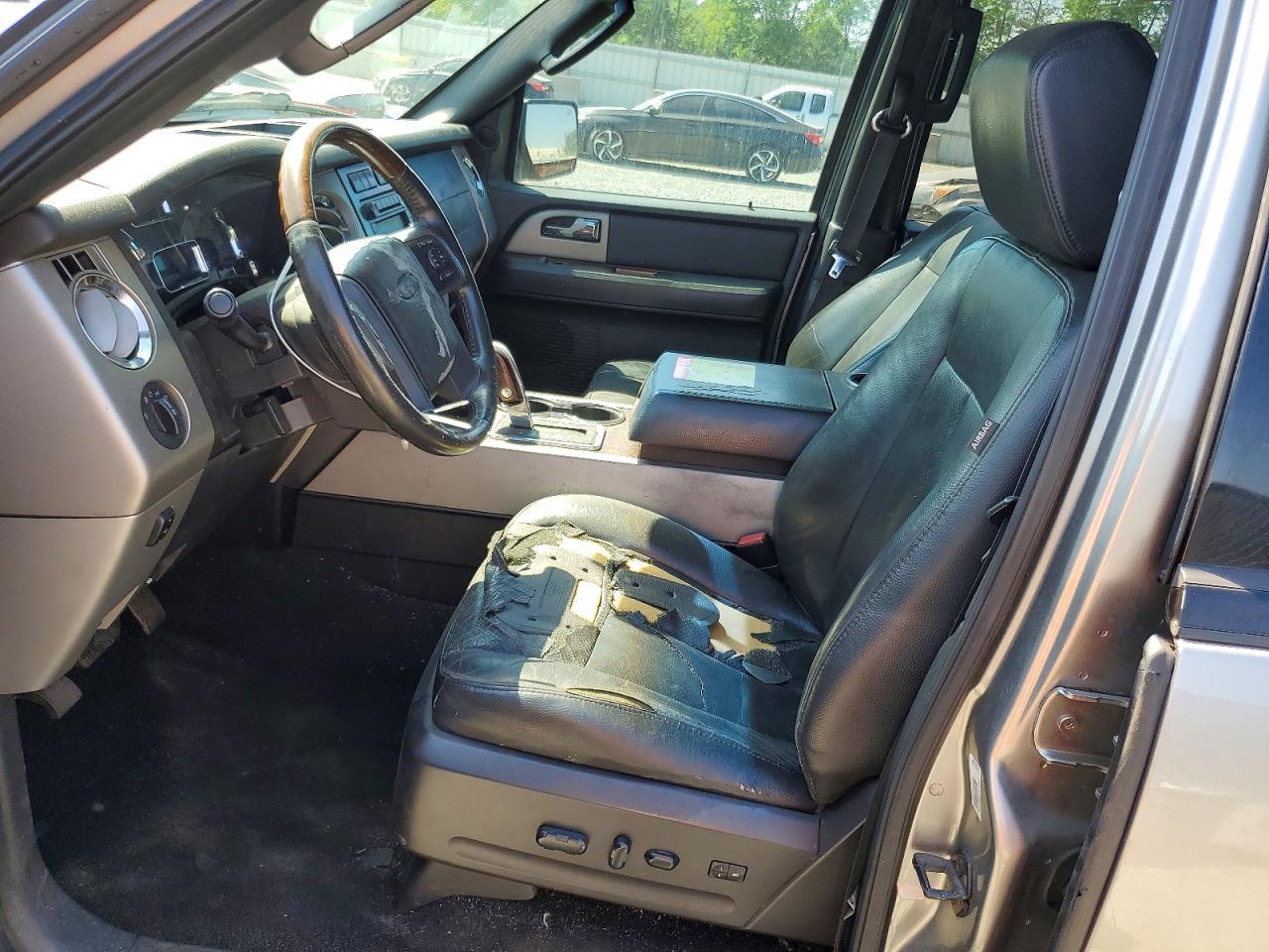 2008 Ford Expedition Limited - Image 7