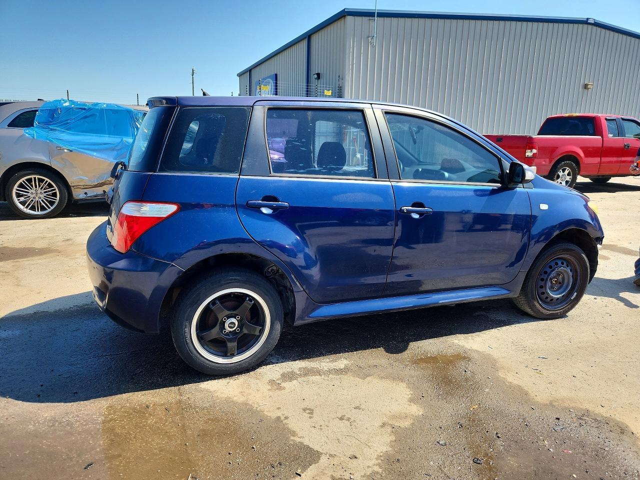 2006 Scion Xa Base - Фото 3