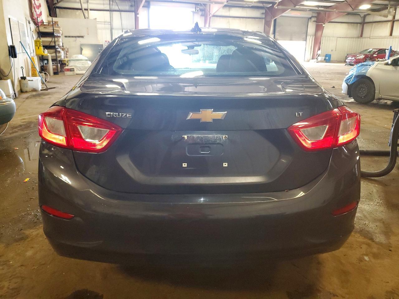 2017 Chevrolet Cruze Lt - Фото 6