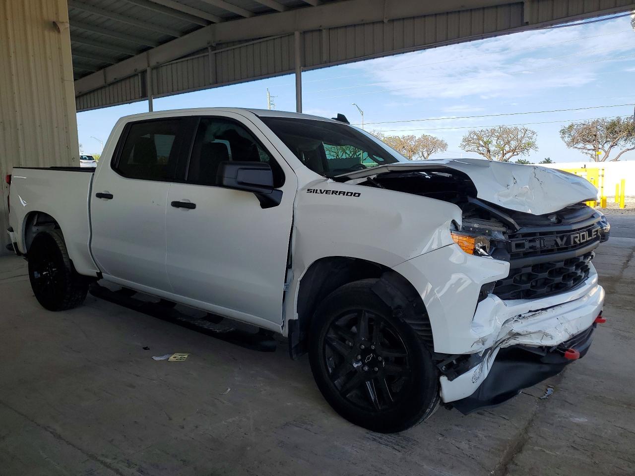 2023 Chevrolet Silverado C1500 Custom - Фото 4