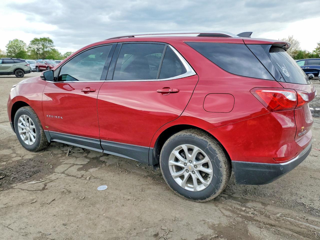 2018 Chevrolet Equinox Lt - Image 2