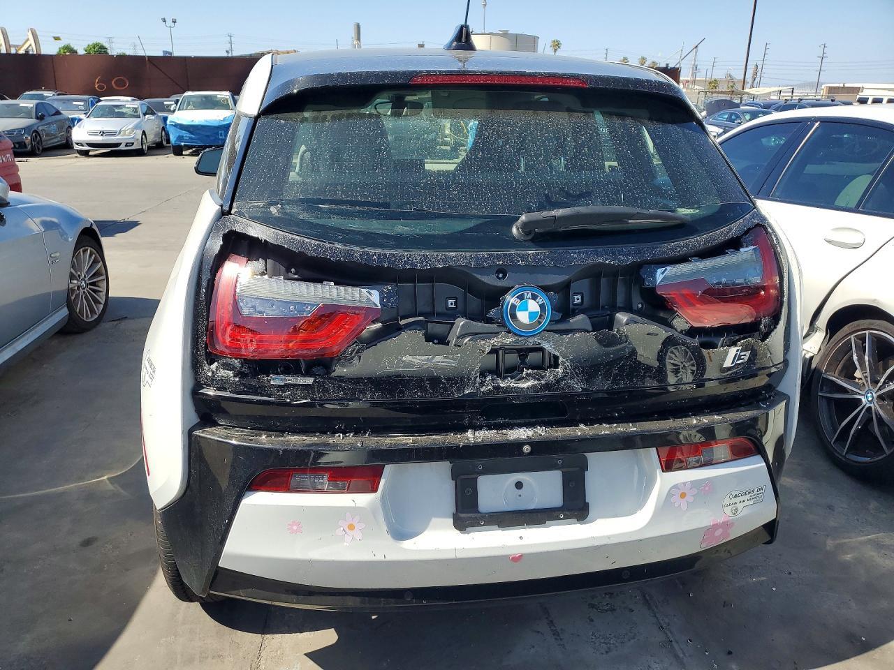2016 BMW I3 - Image 6