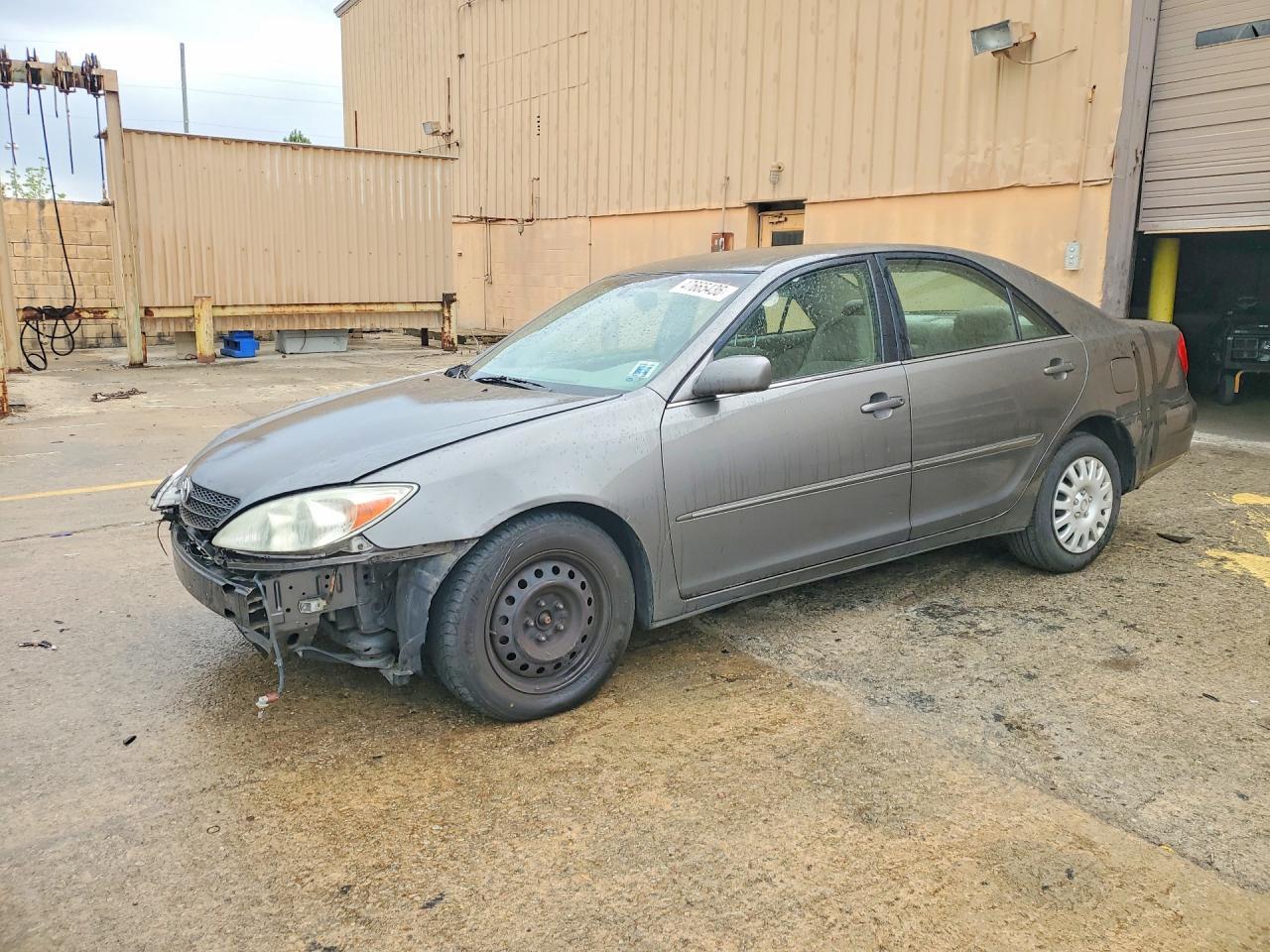 2004 Toyota Camry