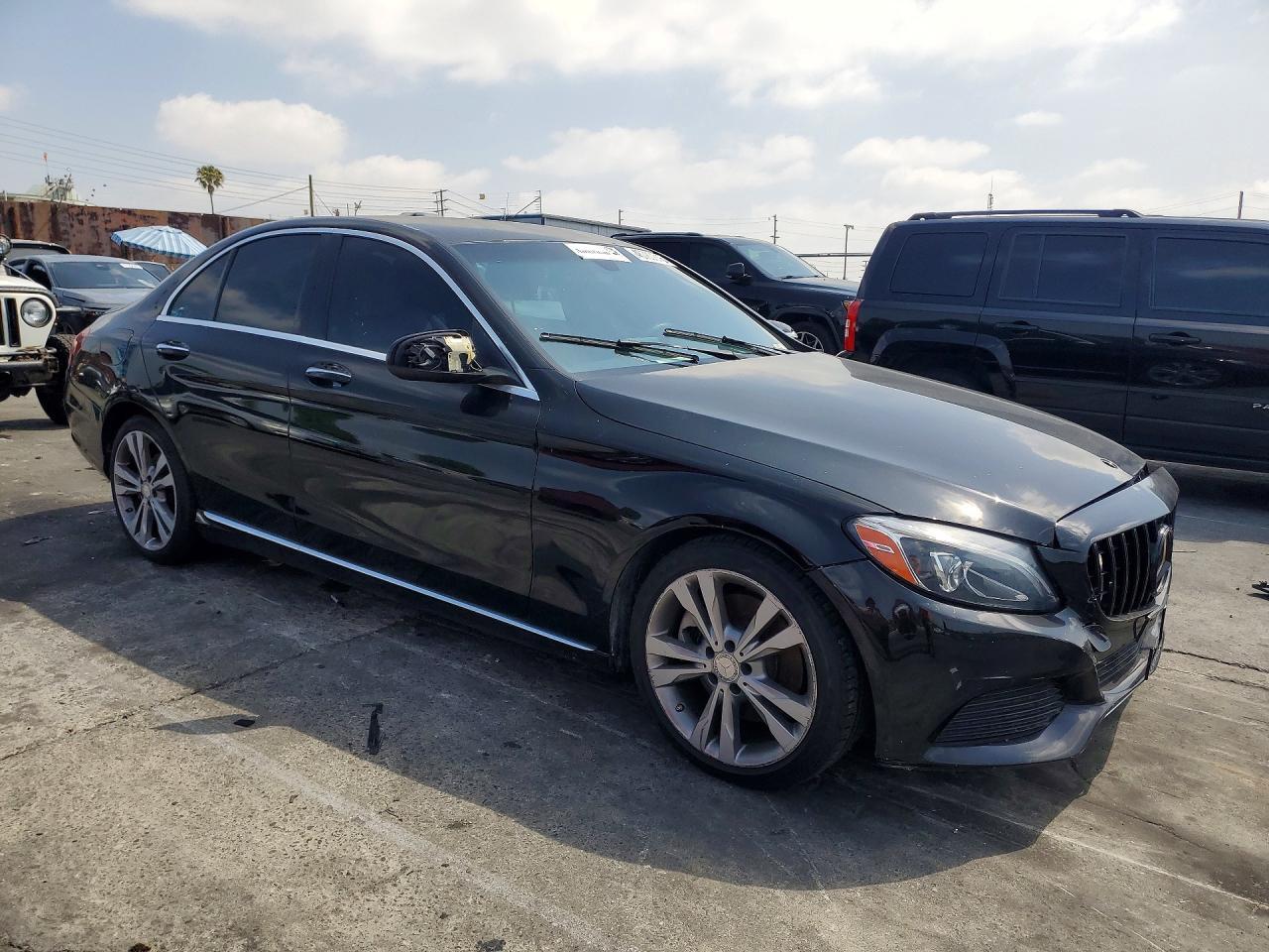 2015 Mercedes-Benz C 300 - Image 4