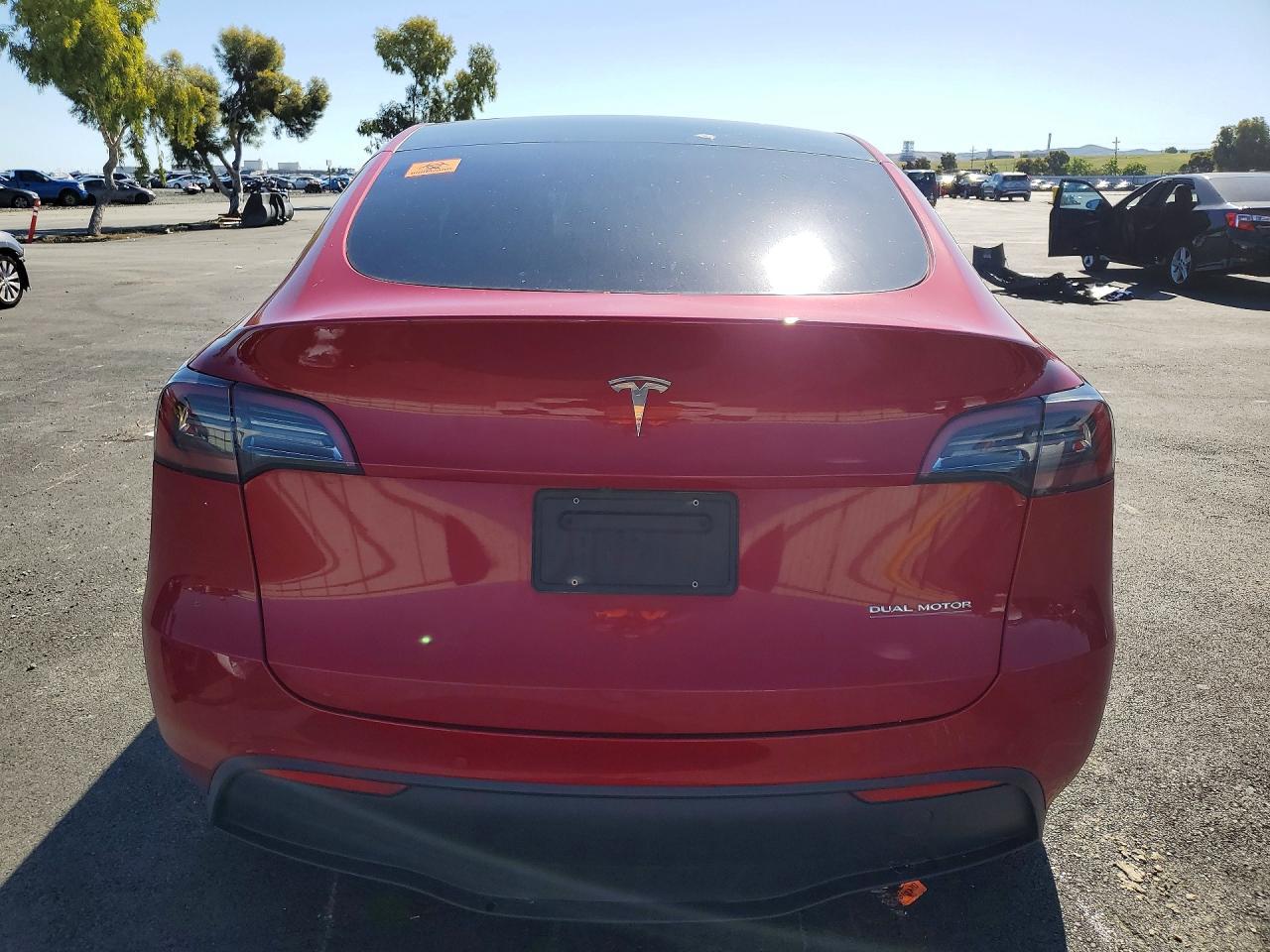 2022 Tesla Model Y - Фото 6