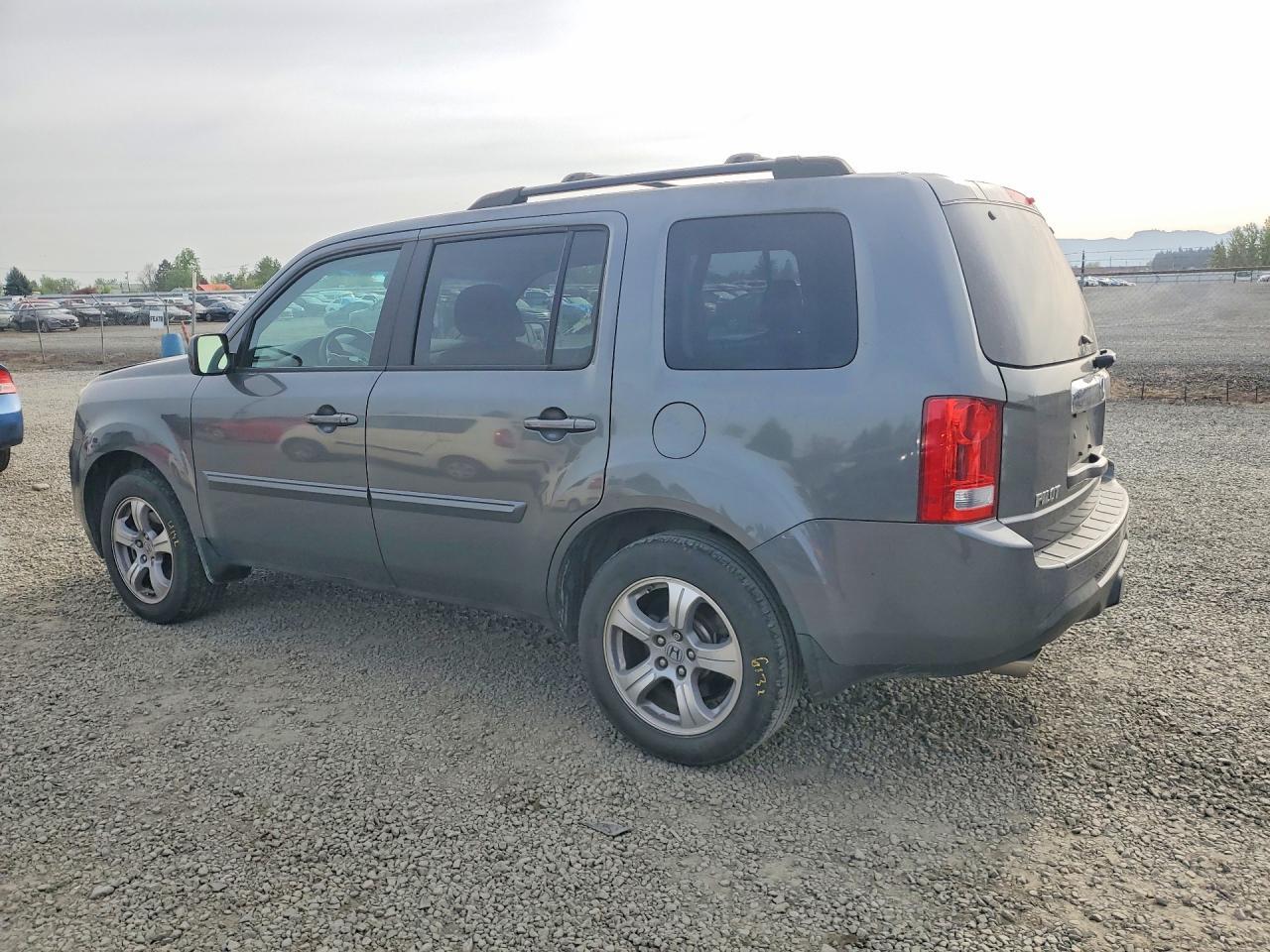 2013 Honda Pilot Exl - Image 2