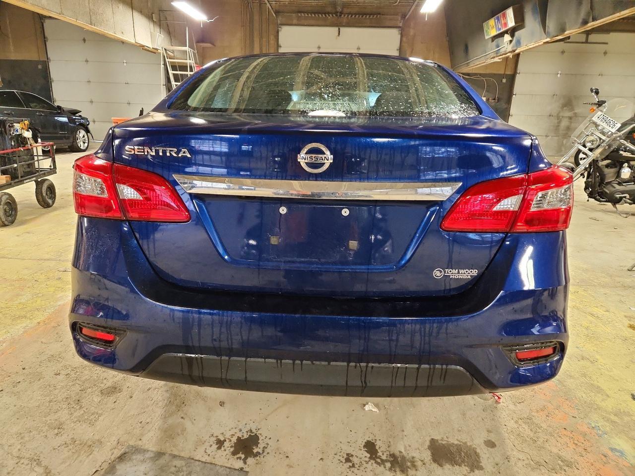 2019 Nissan Sentra S - Фото 6