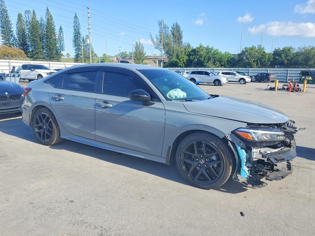 2025 Honda Civic Sport - Фото 4