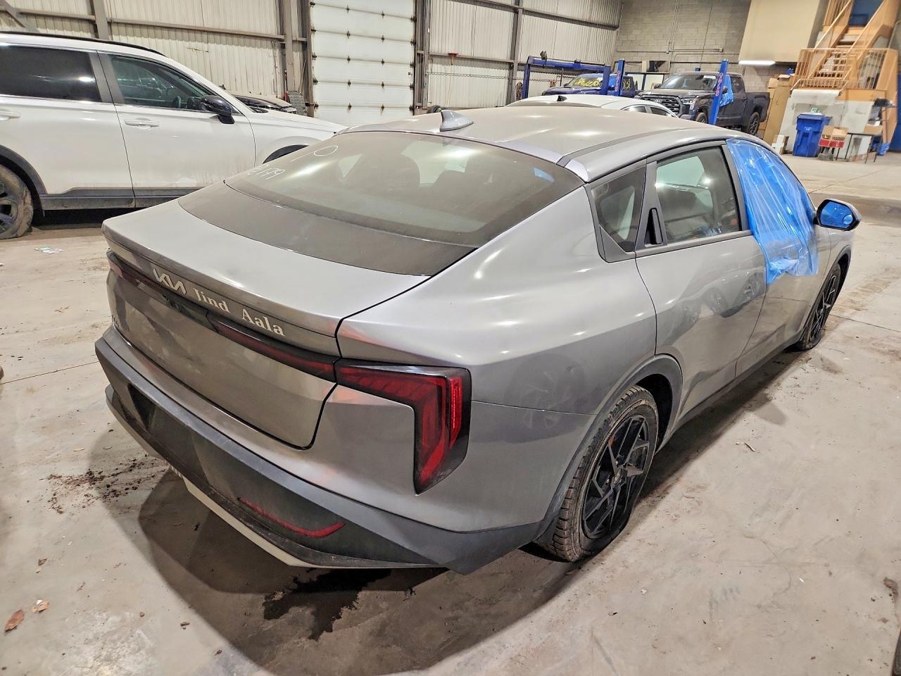 2025 Kia K4 Lx - Фото 3