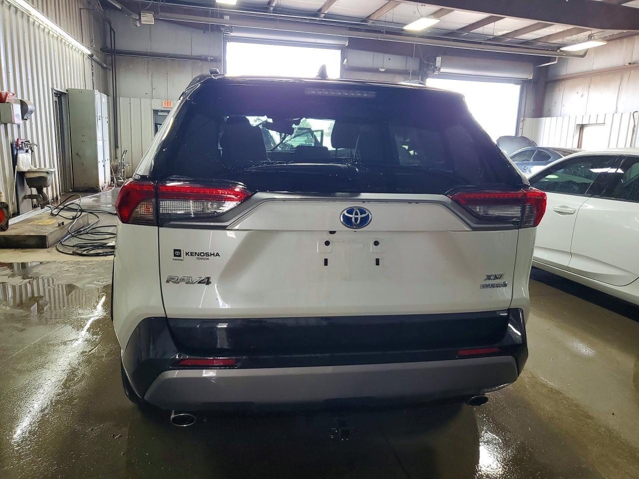 2021 Toyota Rav4 Xse - Фото 6