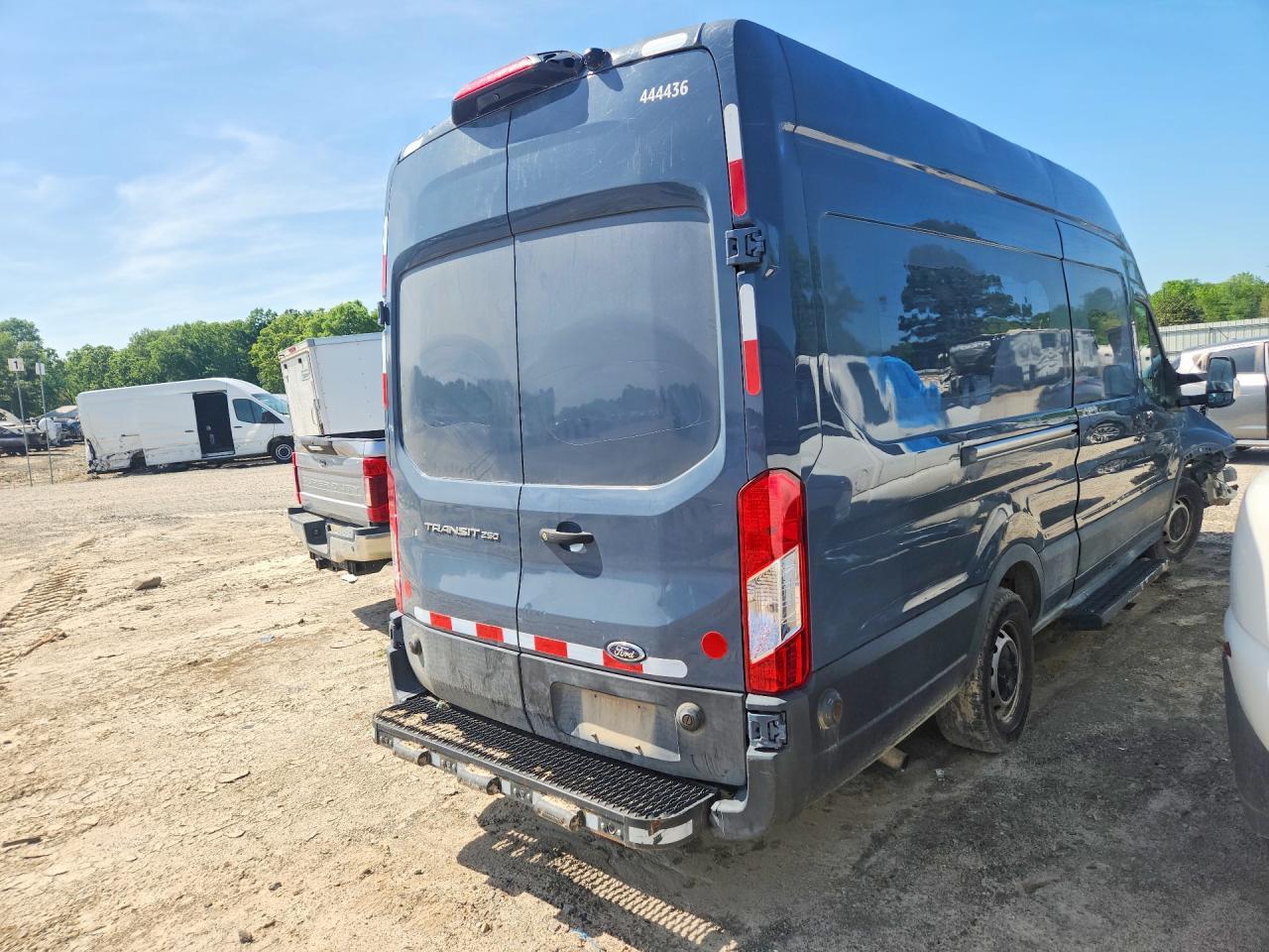 2021 Ford Transit T-250 - Фото 3