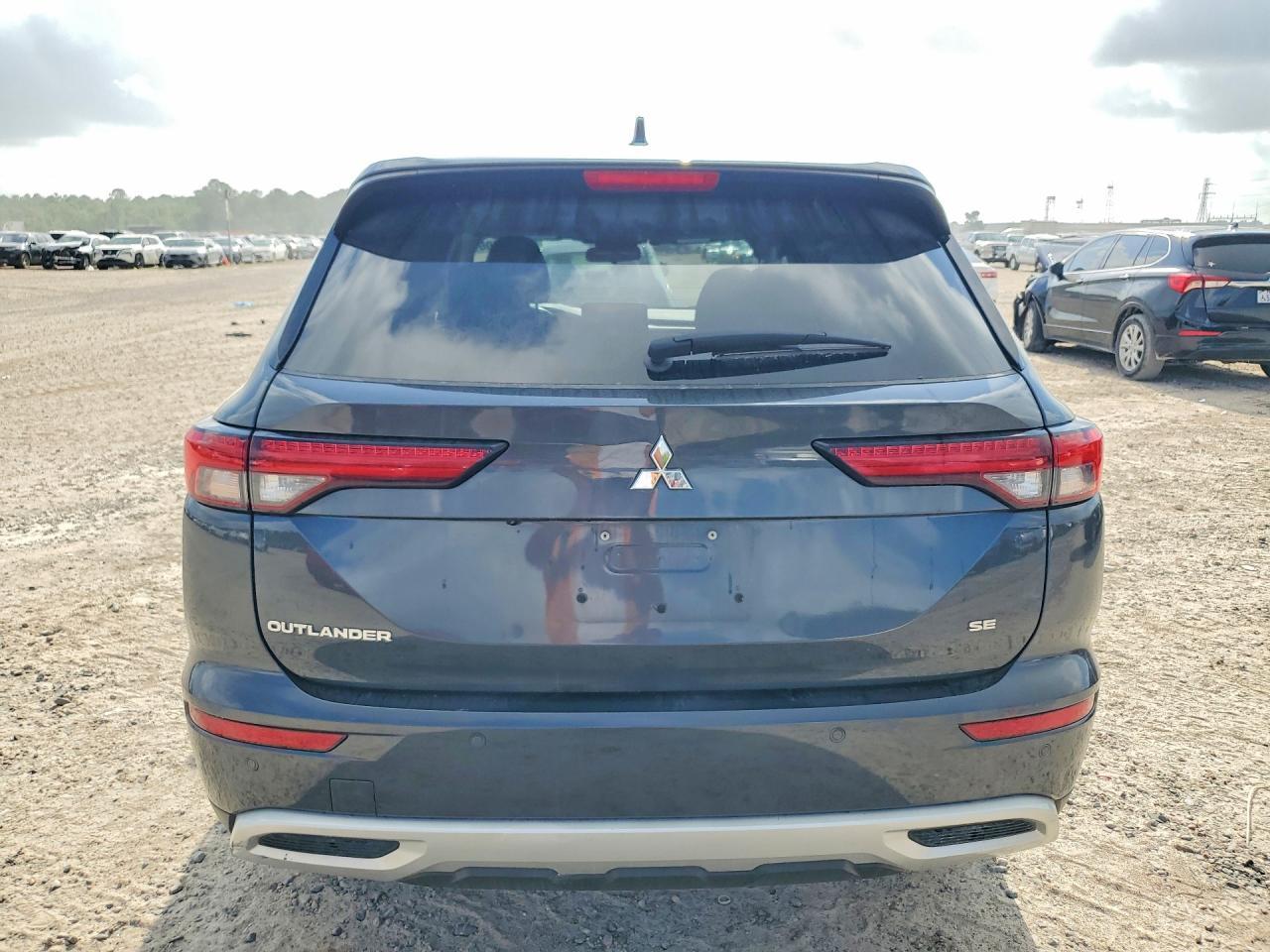 2024 Mitsubishi Outlander Se - Фото 6