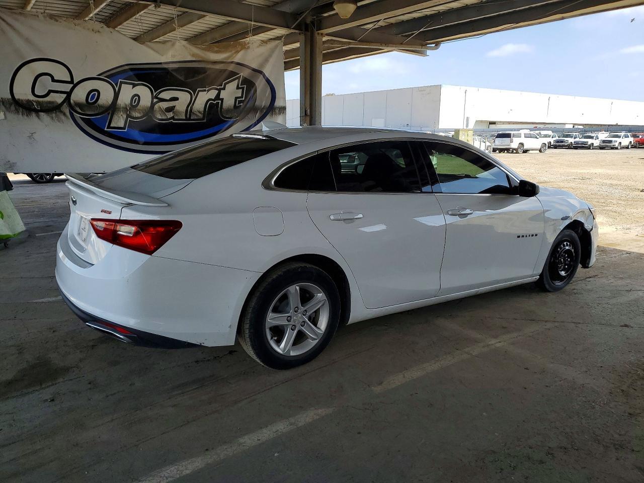 2020 Chevrolet Malibu Rs - Image 3