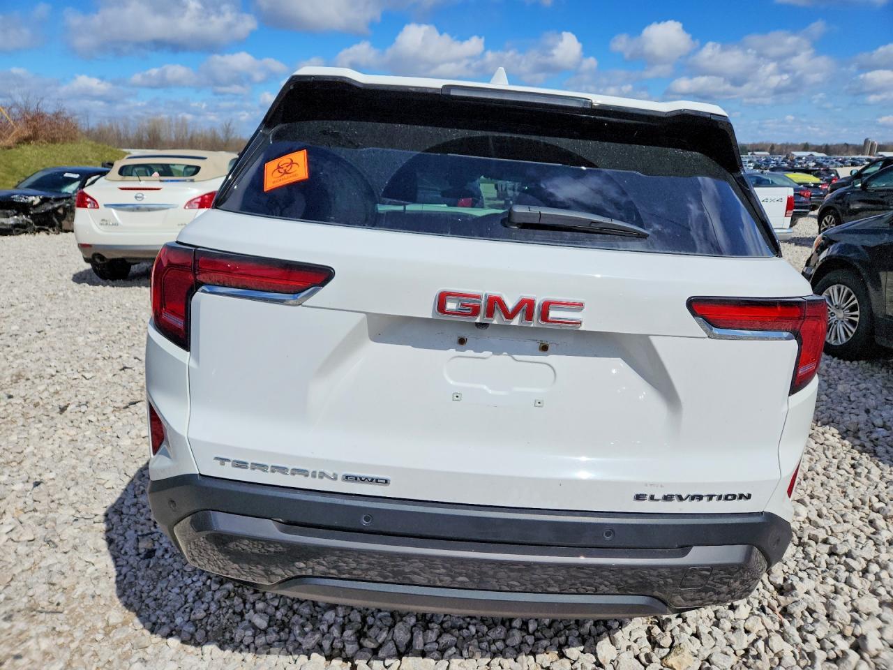 2025 GMC Terrain Elevation - Фото 6