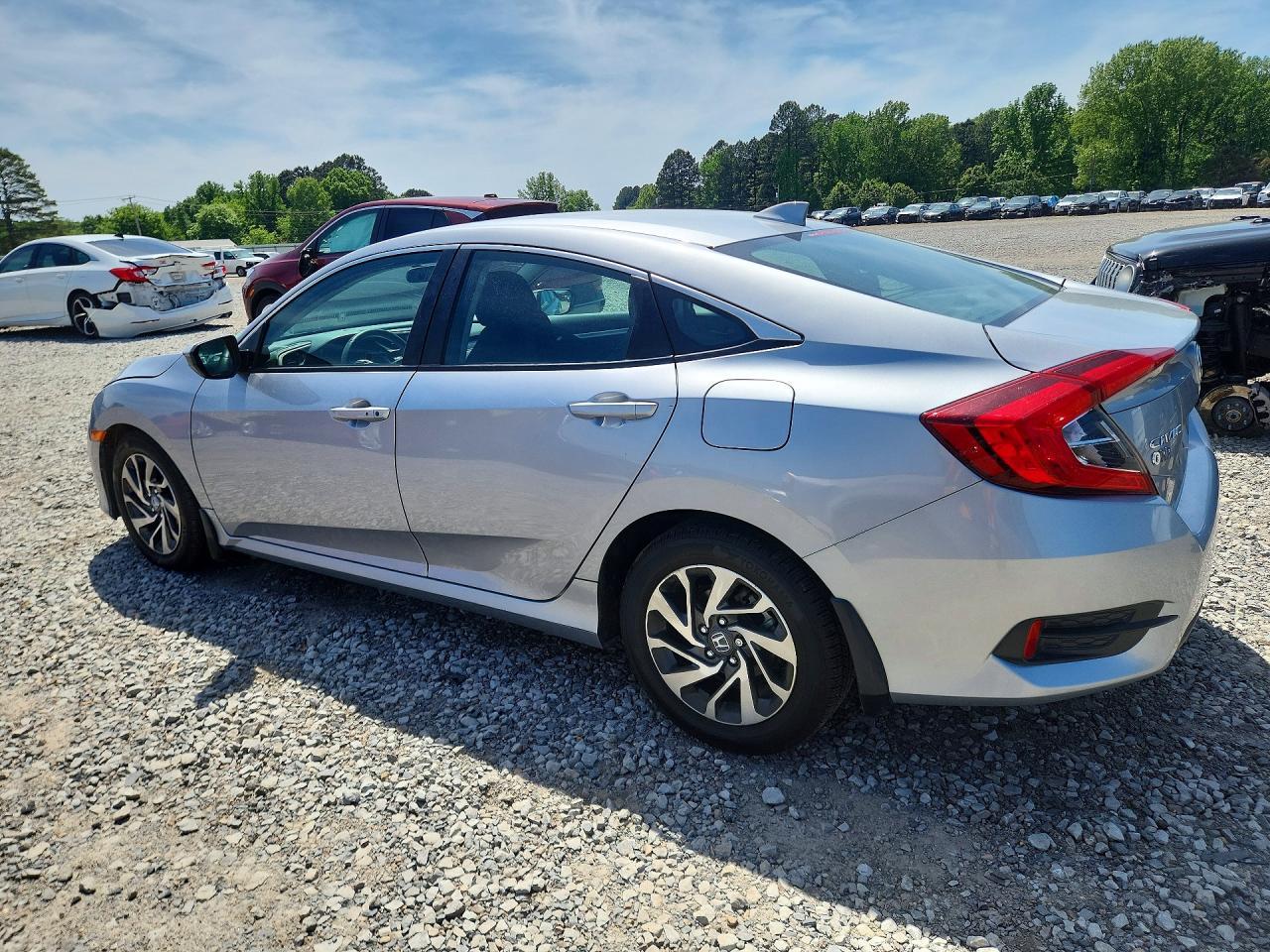 2017 Honda Civic Ex - Image 2