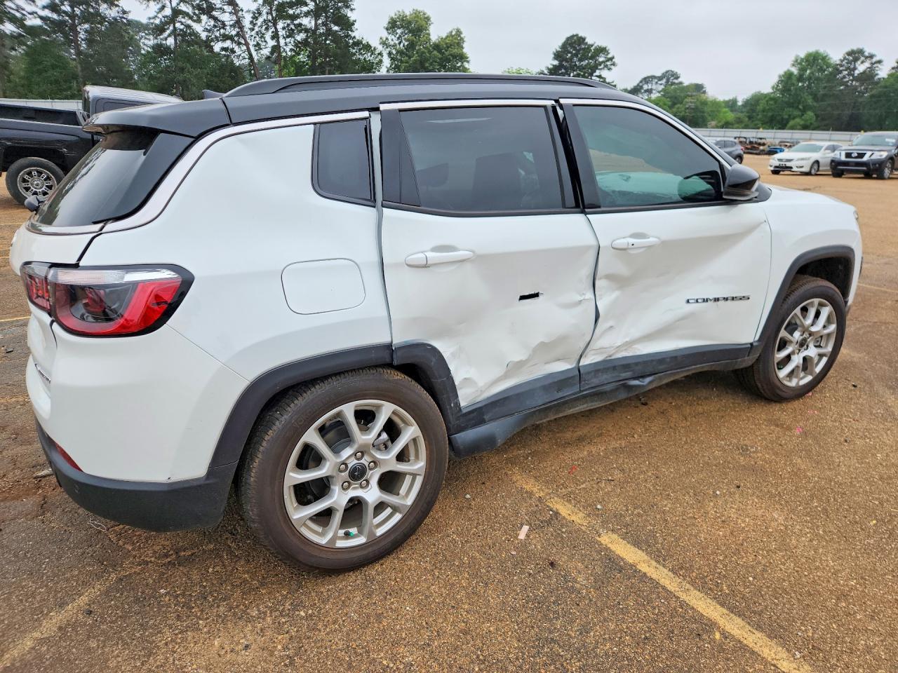 2025 Jeep Compass Limited - Фото 3