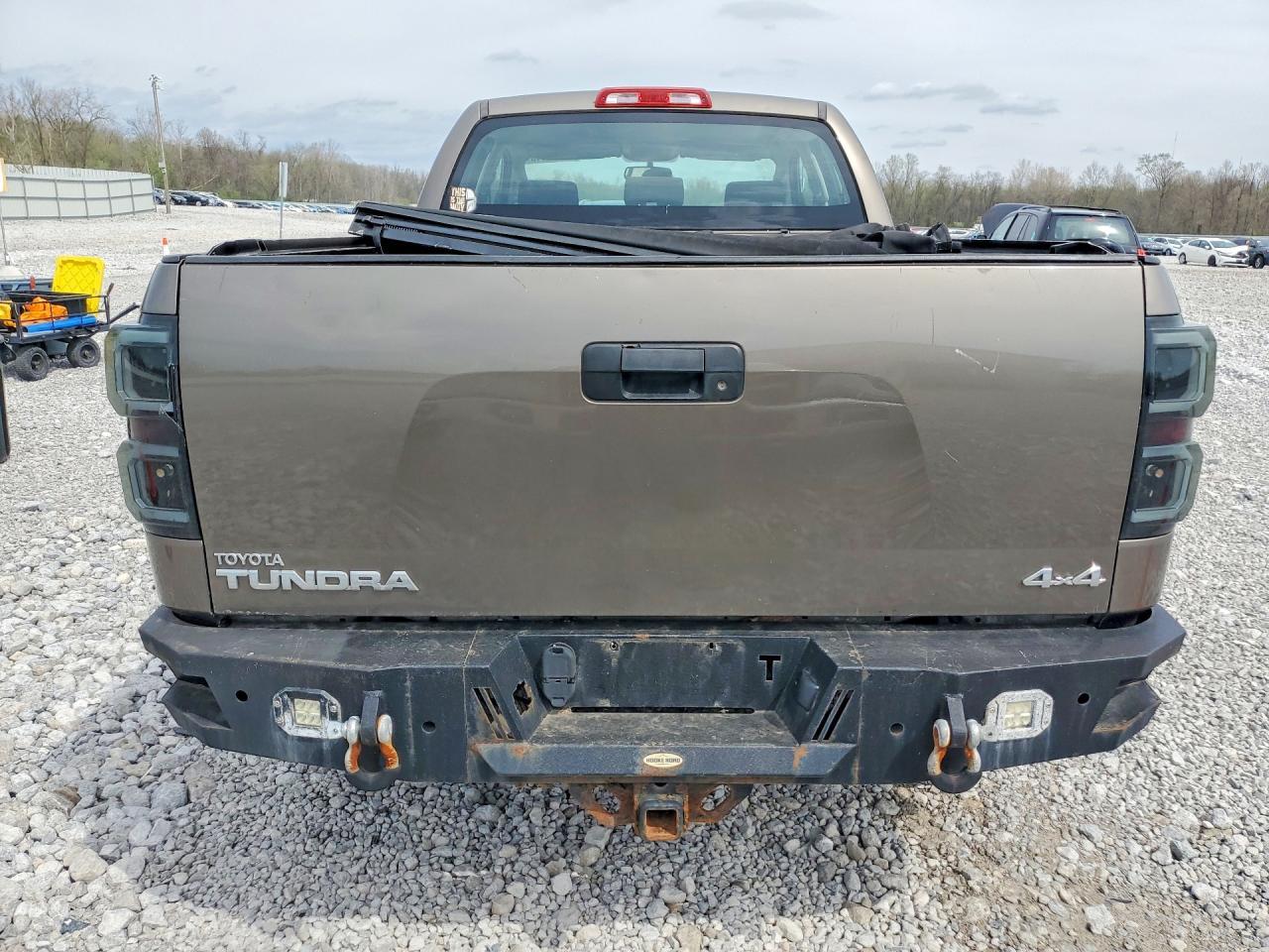 2010 Toyota Tundra Double Cab Sr5 - Image 6