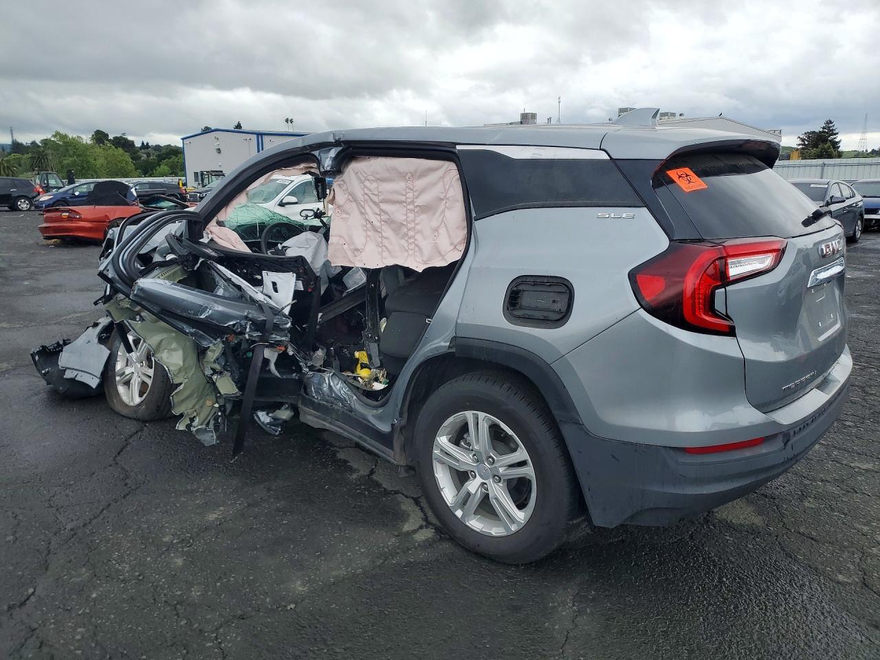 2024 GMC Terrain Sle - Фото 2