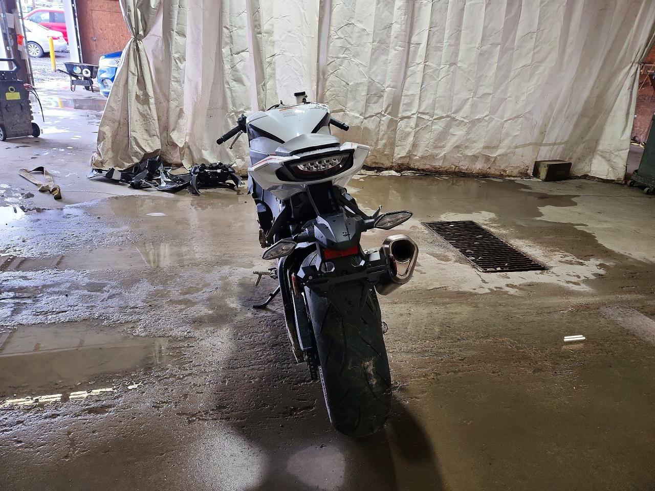 2026 Honda Cbr1000 Rr - Image 4
