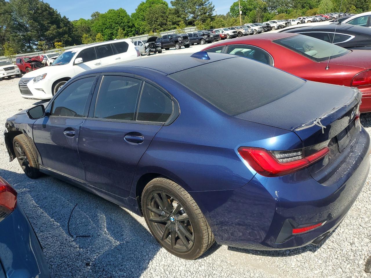 2019 BMW 330Xi - Image 2