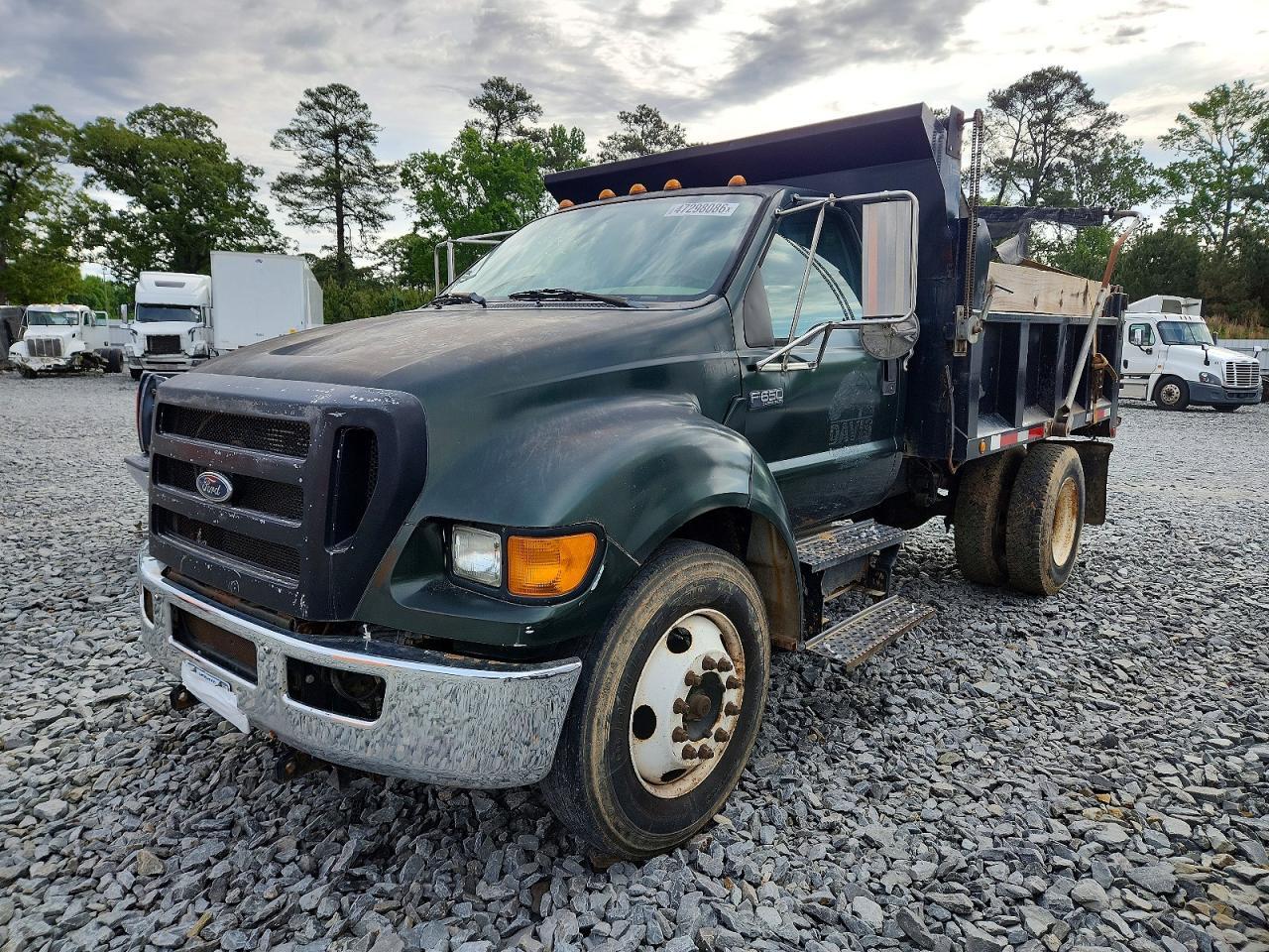 2005 Ford F650 Super Duty Dump Truck - Фото 2