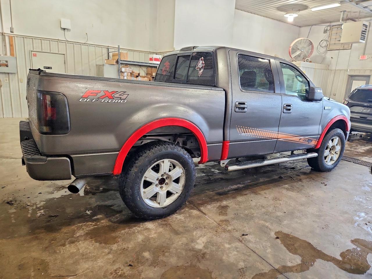 2005 Ford F150 Supercrew - Image 3