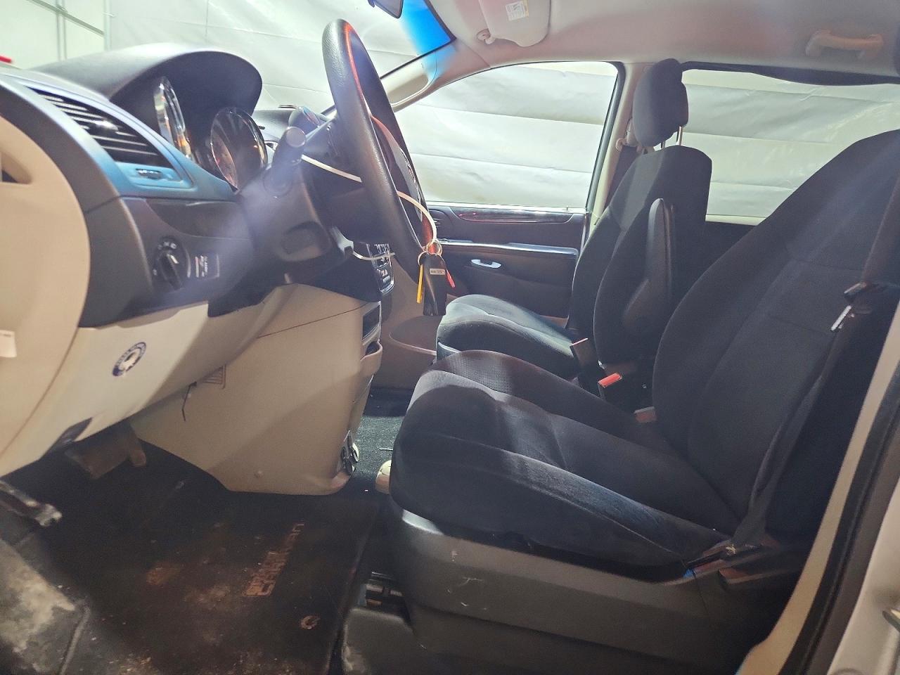 2015 Dodge Caravan - Фото 7