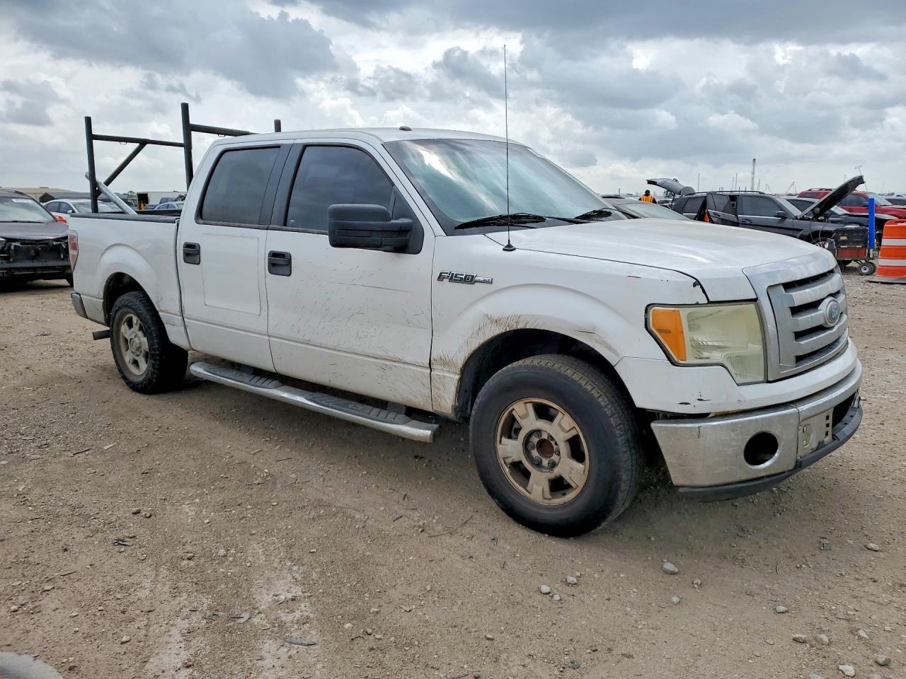 2010 Ford F150 Supercrew - Фото 4
