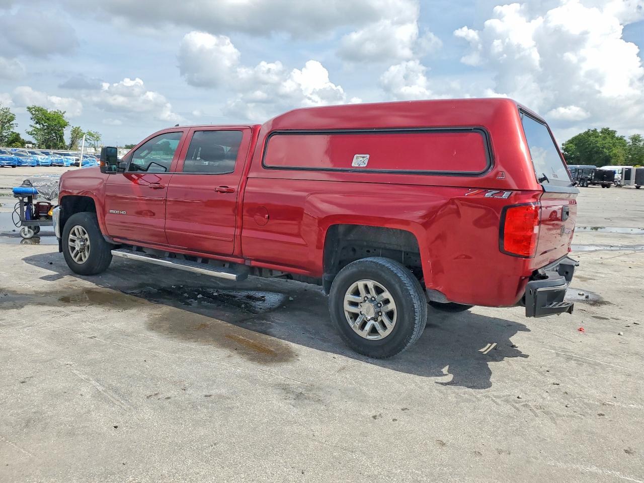 2018 Chevrolet Silverado K2500 Heavy Duty Lt - Image 2