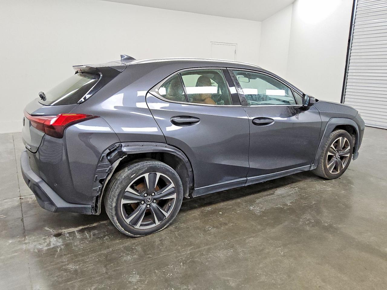 2022 Lexus Ux 200 Base - Фото 3