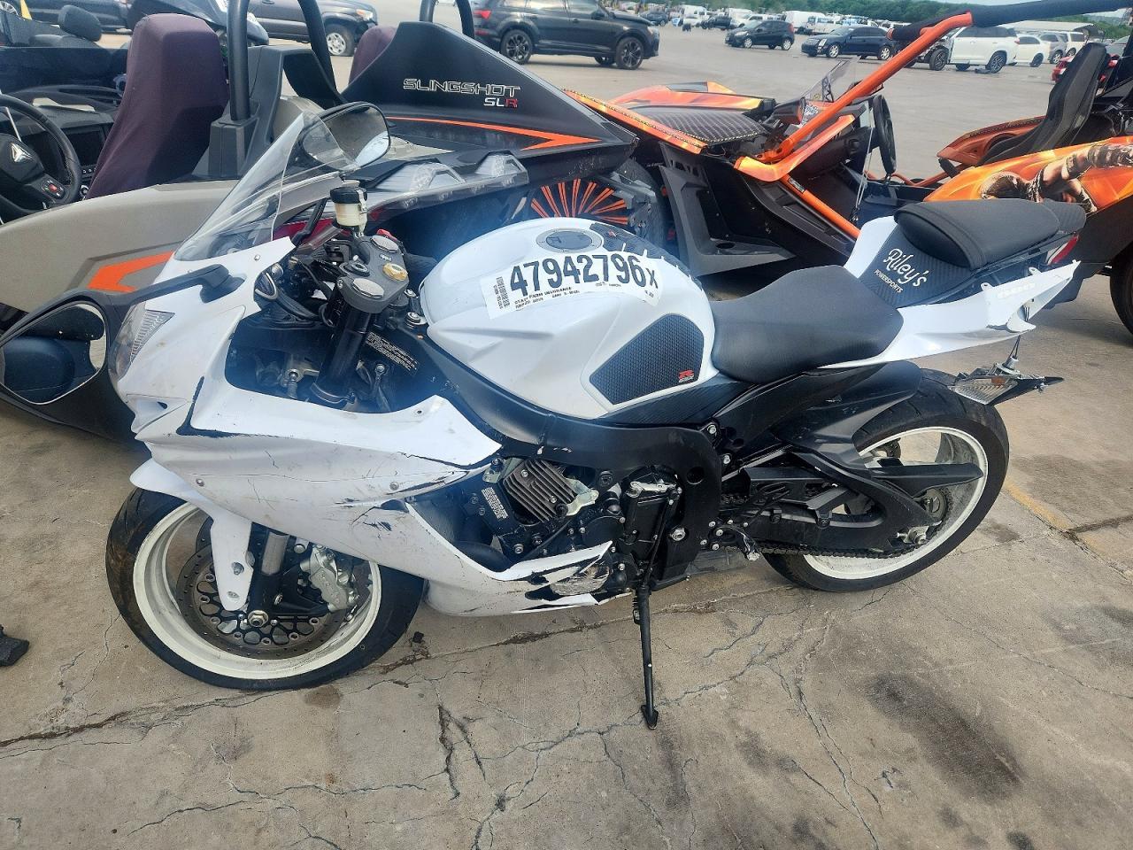 2019 Suzuki Gsx-R600 - Image 3