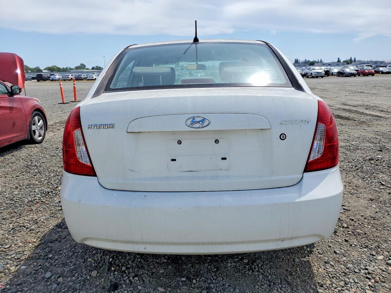 2008 Hyundai Accent Gls - Image 6