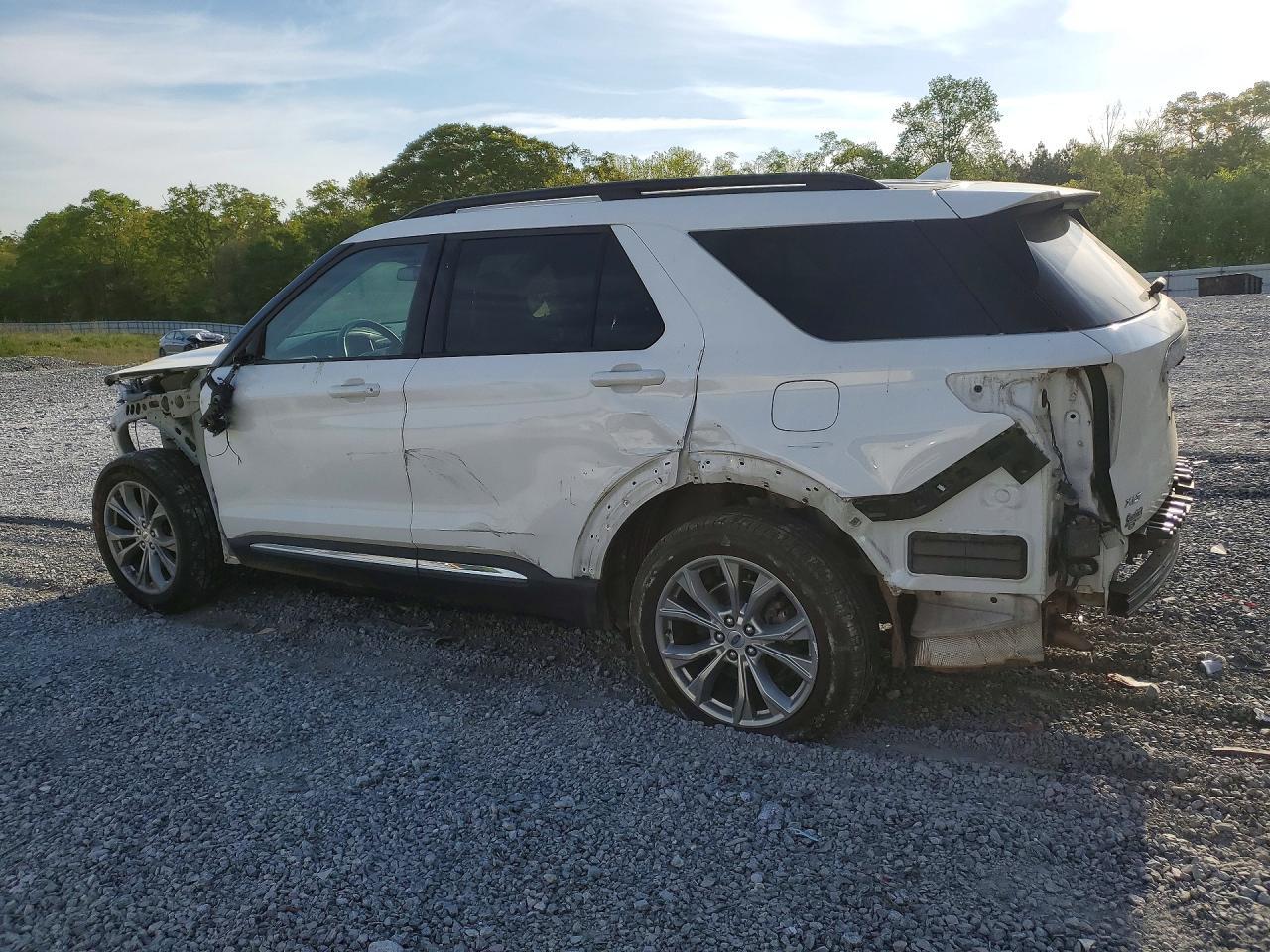2022 Ford Explorer - Фото 2