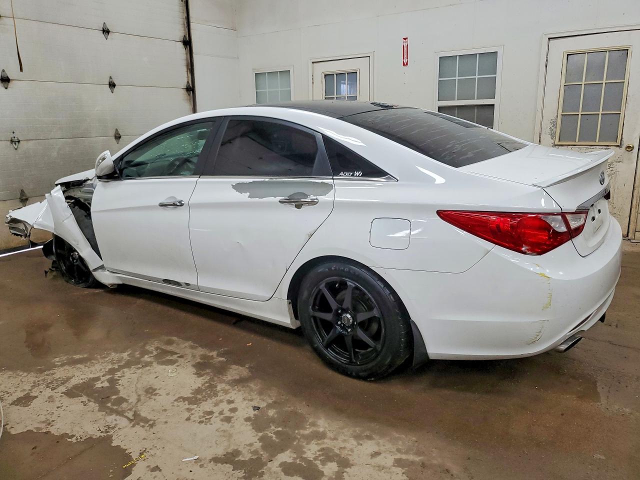 2012 Hyundai Sonata Limited 2.0T - Image 2