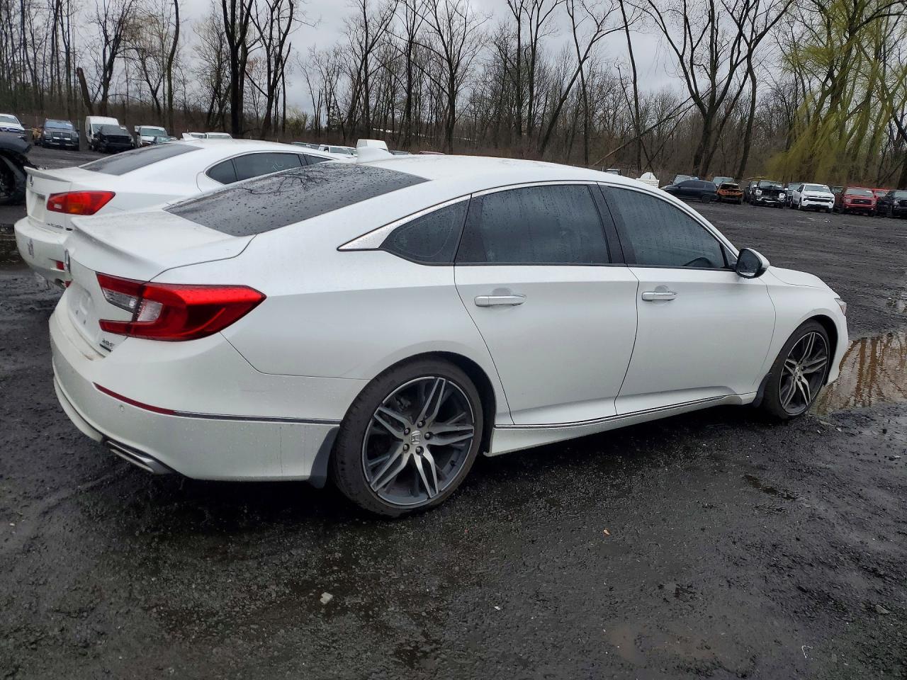 2022 Honda Accord Touring - Фото 3
