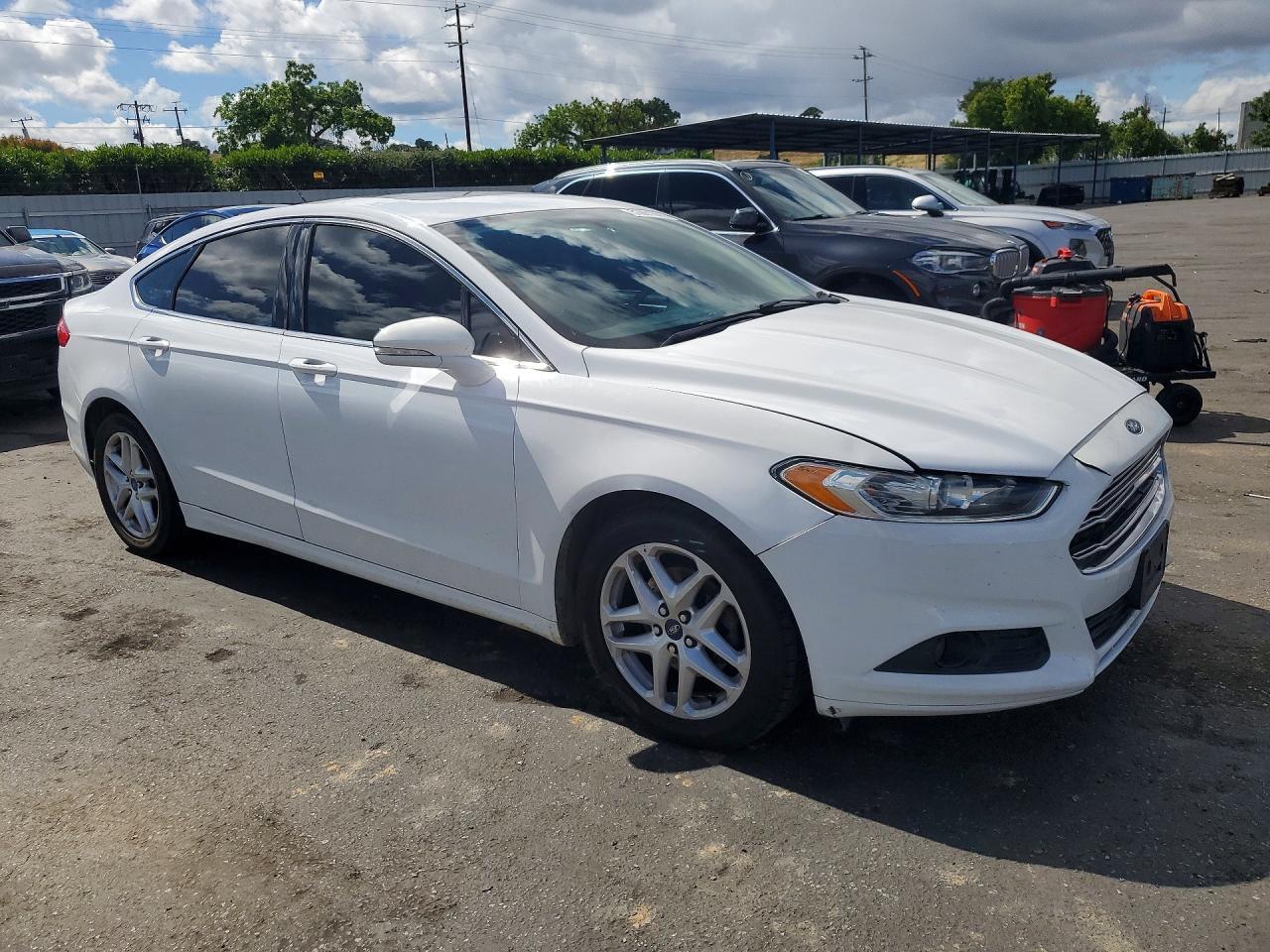 2014 Ford Fusion Se - Фото 4