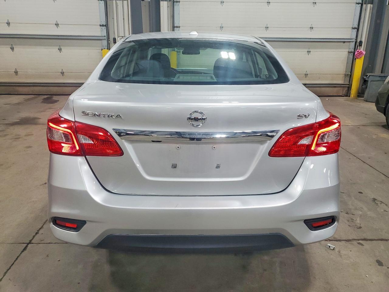 2019 Nissan Sentra Sv - Фото 6
