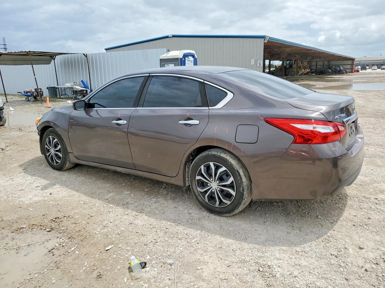 2017 Nissan Altima 2.5 S - Фото 2