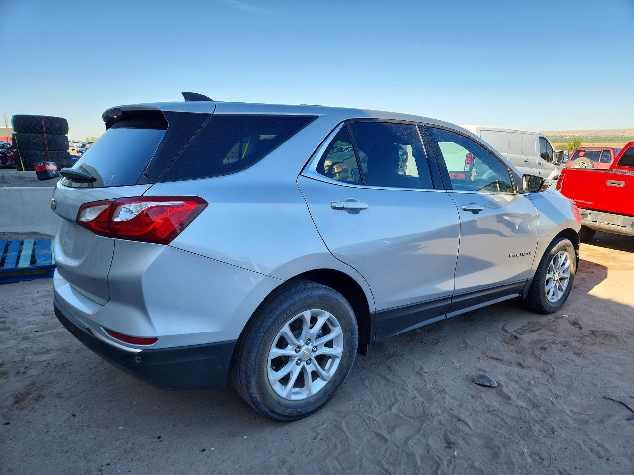 2019 Chevrolet Equinox Lt - Image 3