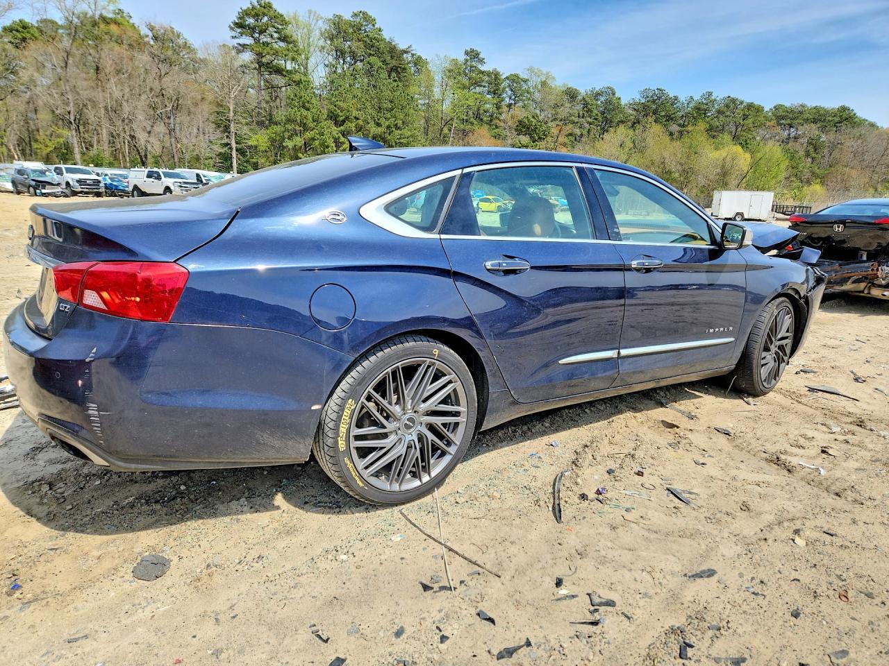 2015 Chevrolet Impala Ltz - Image 3