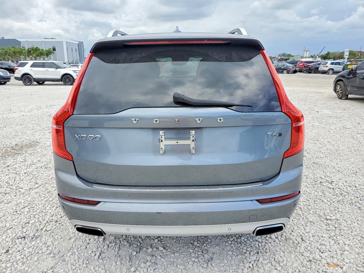2017 Volvo Xc90 T6 - Фото 6