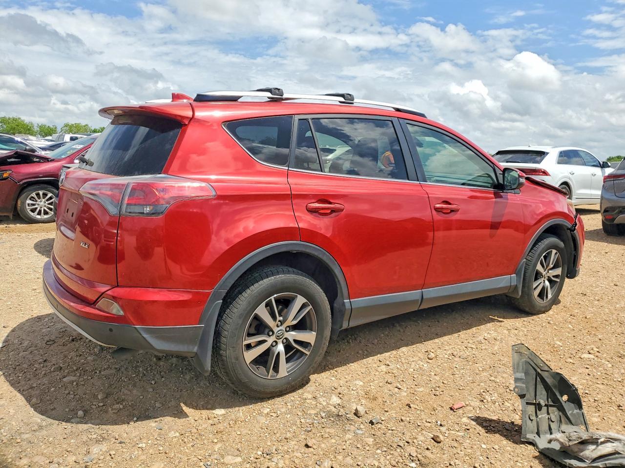 2016 Toyota Rav4 Xle - Фото 3
