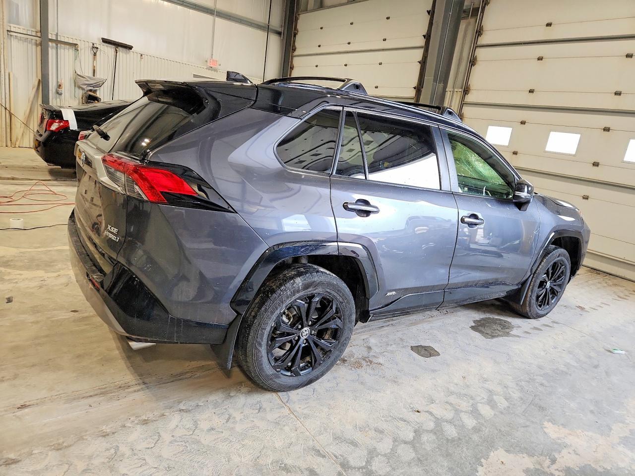 2022 Toyota Rav4 Xse - Фото 3