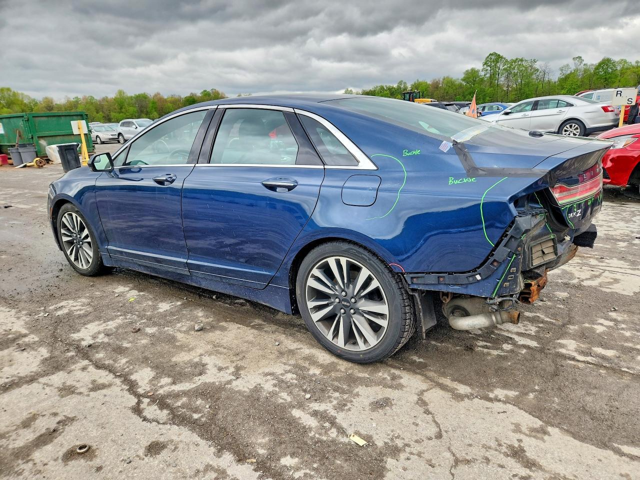 2017 Lincoln Mkz Select - Фото 2