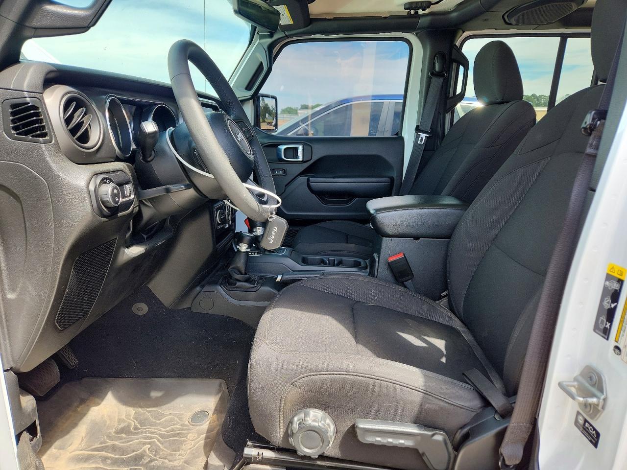 2023 Jeep Gladiator Sport - Image 7